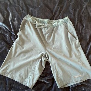 Teal Patagonia terrebone shorts size small